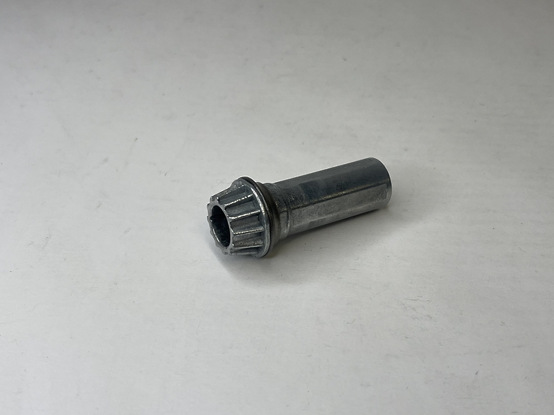 Часть оригинальной шестерни для кухонного комбайна Bosch MUM58252RU/06