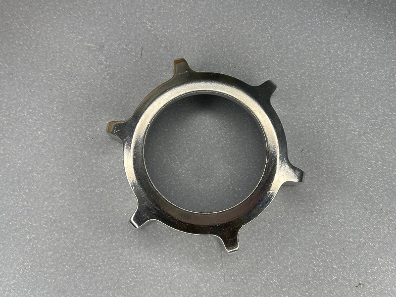 Гайка на корпус шнека для мясорубки REDMOND RMG-1230-7