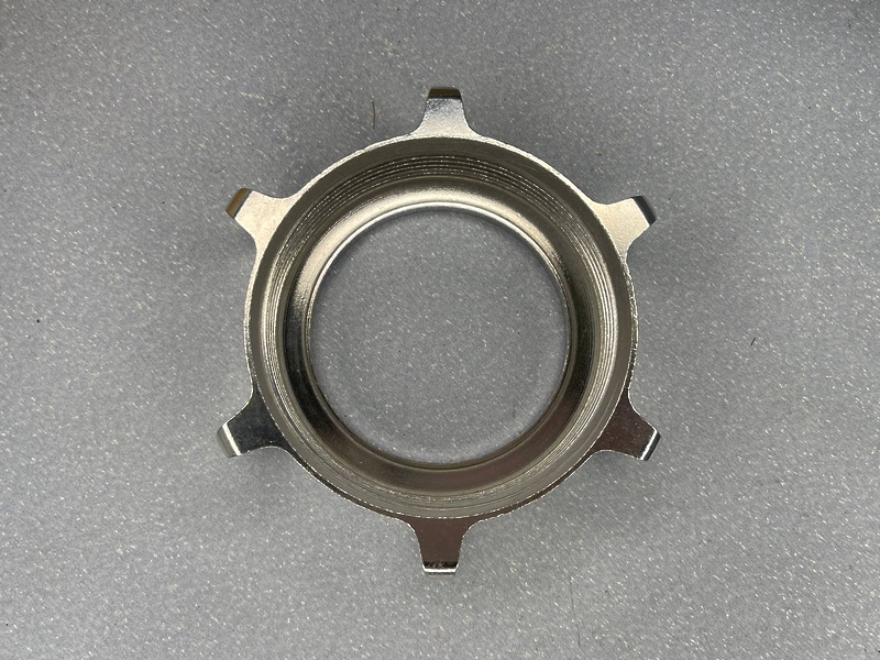Гайка на корпус шнека для мясорубки REDMOND RMG-1230-7