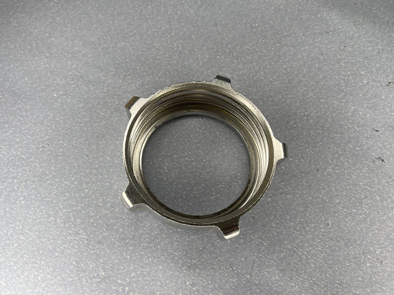 Гайка на корпус шнека для мясорубок Redmond RMG-1229